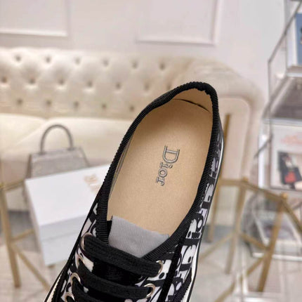DIOR 26S LOW-TOP SNEAKERS IN BLACK DIOR OBLIQUE CANVAS