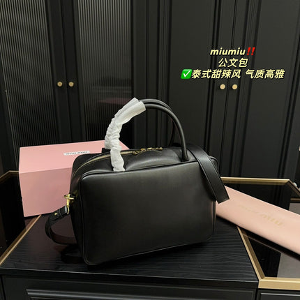BEAU BAG 34 IN BLACK CALFSKIN