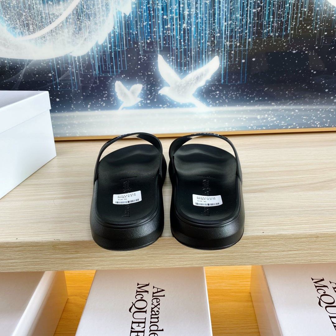 SLIDES SANDAL IN BLACK TPU WITH 3D FANTASY ANIMAL STRAP
