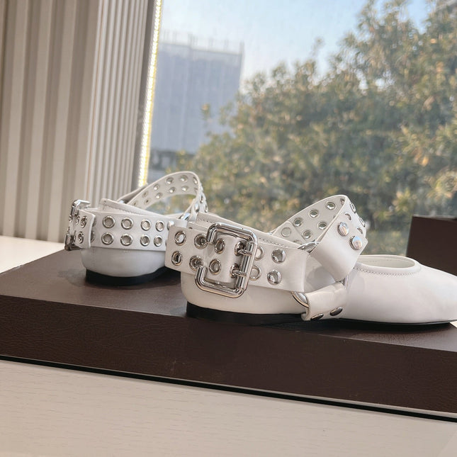 ALAIA 26S FLATS IN WHITE CALFSKIN WITH SILVER STUD STRAP