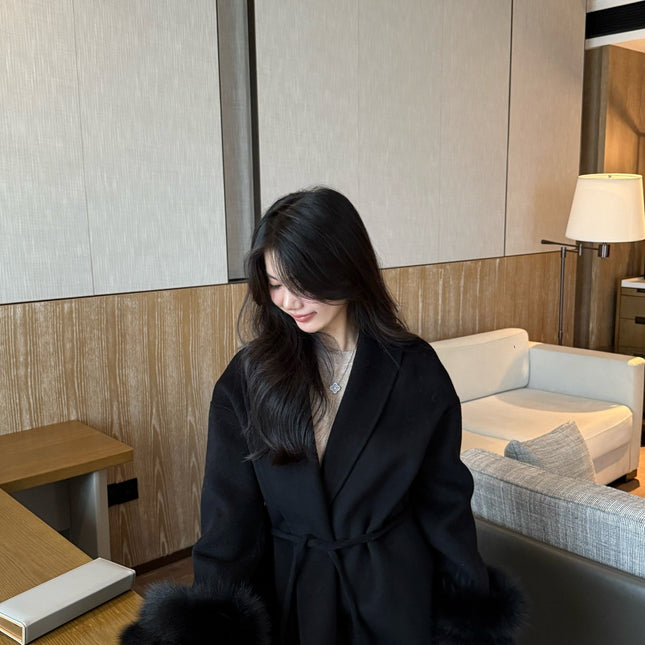MAX MARA 25S CASHMERE COAT WITH FOX FUR TRIM 203