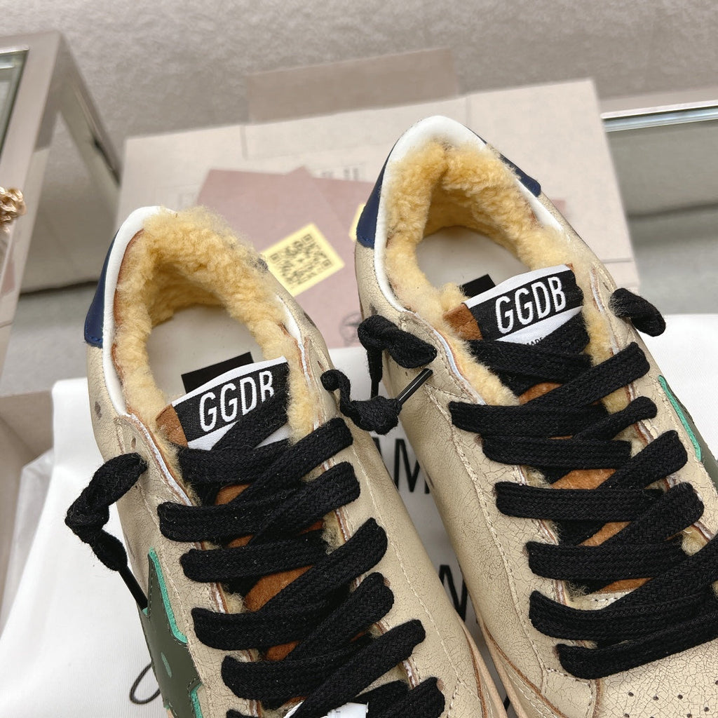 BALL STAR SNEAKERS IN RODEO DUST BEIGE CALFSKIN WITH GREEN STAR BLUE HEEL TAB