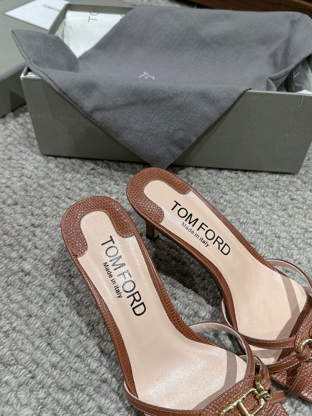 WHITNEY HIGH 6 CM MULE IN RED BROWN CROCODILE LEATHER
