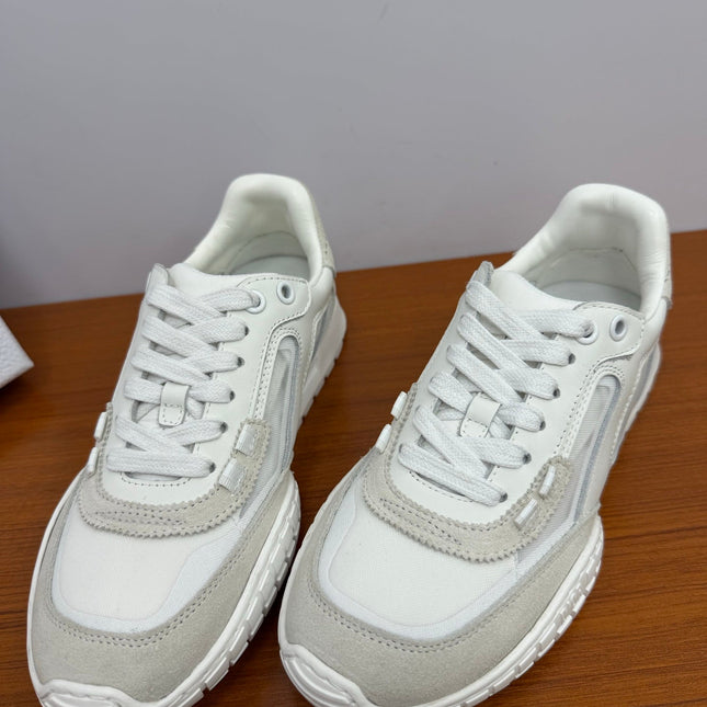 DIOR 26S SNEAKERS IN WHITE AND LIGHT GRAY SUEDE AND CALFSKIN