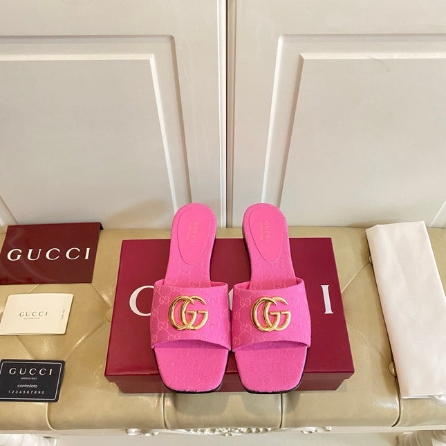 GUCCI 26S SLIDES IN PINK CANVAS