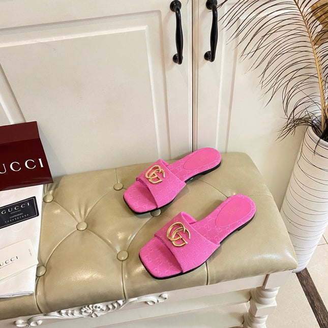 GUCCI 26S SLIDES IN PINK CANVAS