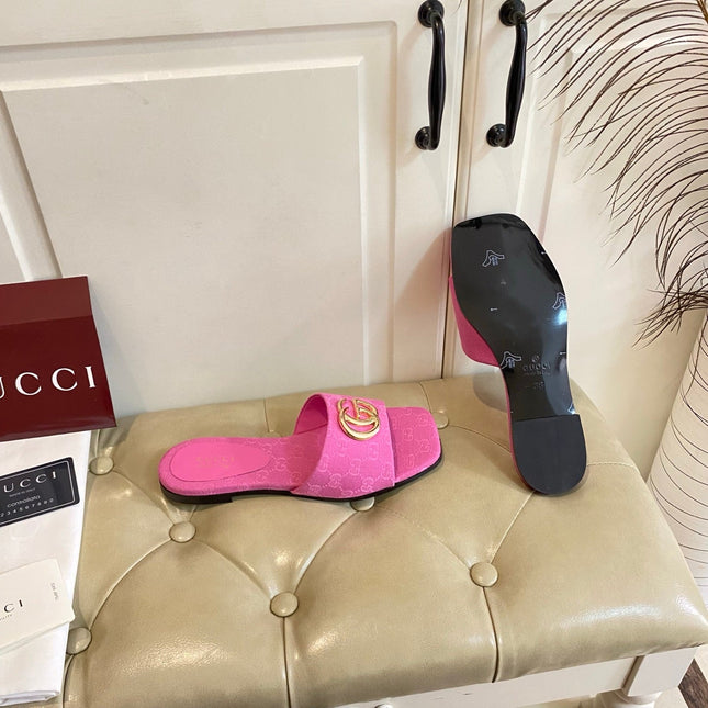 GUCCI 26S SLIDES IN PINK CANVAS