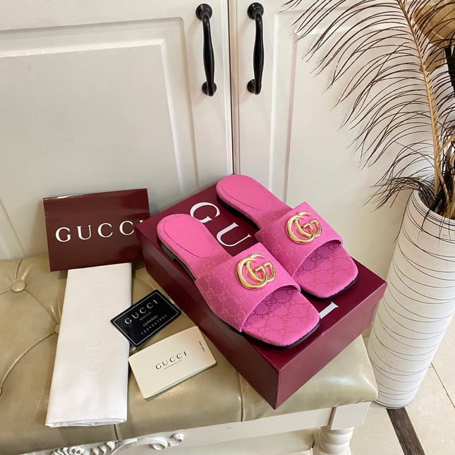 GUCCI 26S SLIDES IN PINK CANVAS