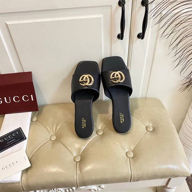 GUCCI 26S SLIDES IN BLACK CALFSKIN
