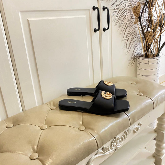 GUCCI 26S SLIDES IN BLACK CALFSKIN