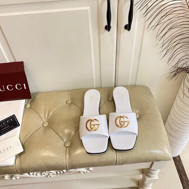 GUCCI 26S SLIDES IN WHITE CALFSKIN