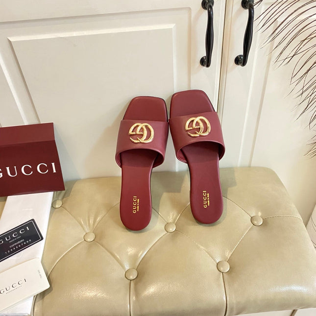 GUCCI 26S SLIDES IN DARK RED CALFSKIN