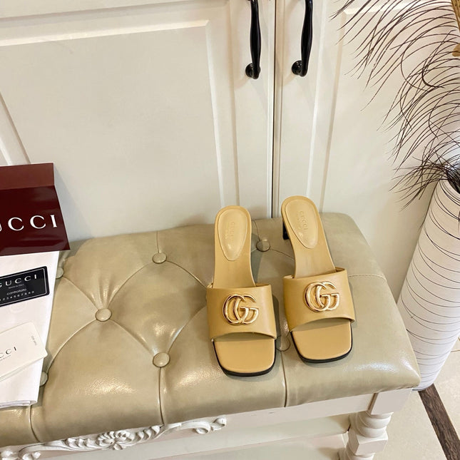 GUCCI 26S HIGH-HEELED SANDALS IN DARK BEIGE CALFSKIN WITH GOLD HARDWARE