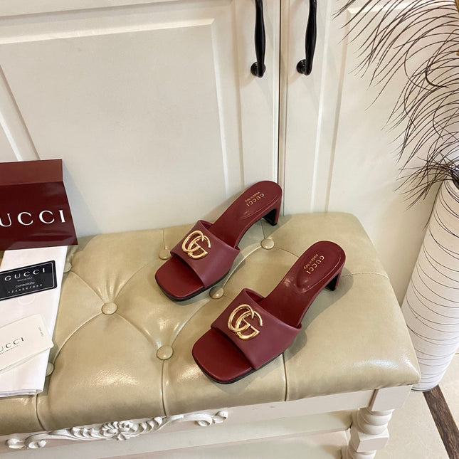 GUCCI 26S HIGH-HEELED SANDALS IN DARK RED CALFSKIN WITH GOLD HARDWARE