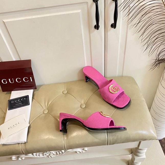 GUCCI 26S HIGH-HEELED SANDALS IN PINK CANVAS WITH GOLD HARDWARE