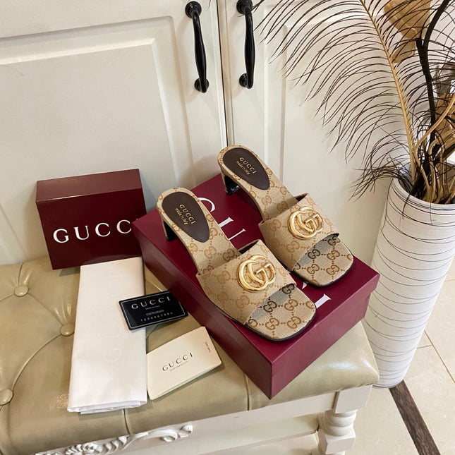 GUCCI 26S HIGH-HEELED SANDALS IN BEIGE CANVAS WITH GOLD HARDWARE