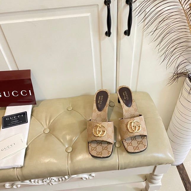 GUCCI 26S HIGH-HEELED SANDALS IN BEIGE CANVAS WITH GOLD HARDWARE