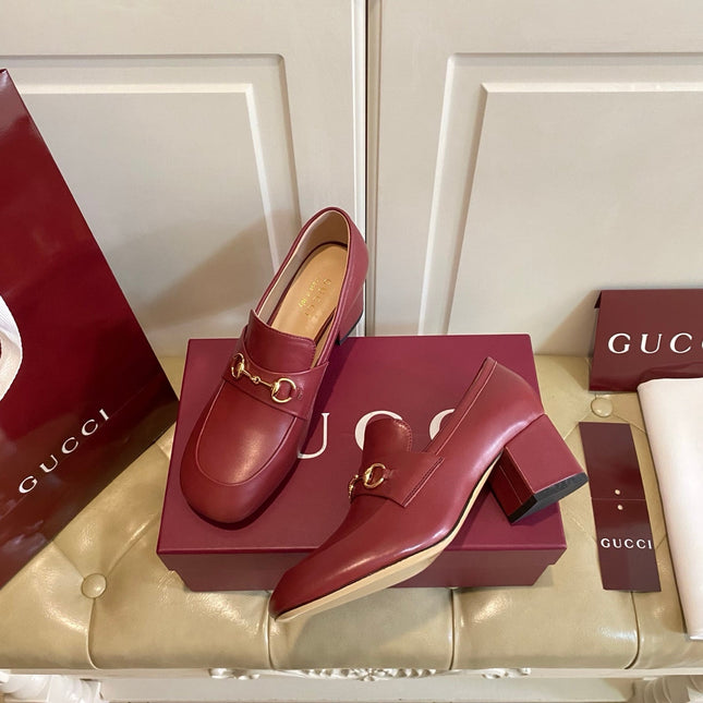 GUCCI 26S HORSEBIT LOAFERS 55 MM IN RED SMOOTH CALFSKIN