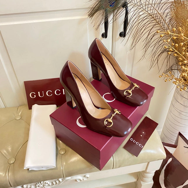 GUCCI 26S HORSEBIT MID-HEEL PUMPS 100 MM IN DARK RED CALFSKIN