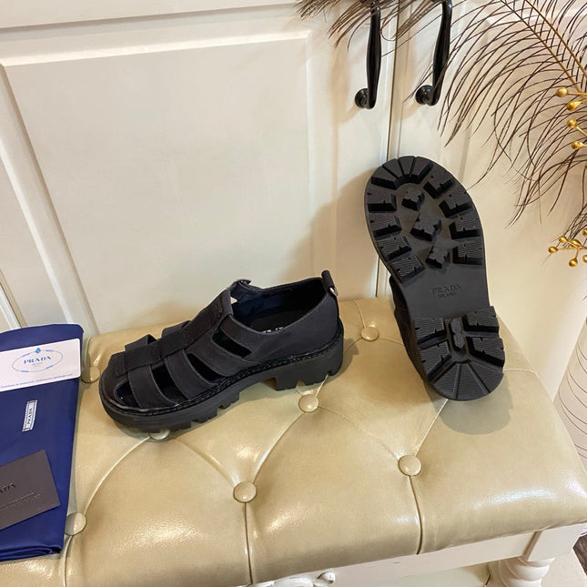 PRADA 26S BUCKLE FISHERMAN SANDALS CHUNKY SOLE IN BLACK CANVAS