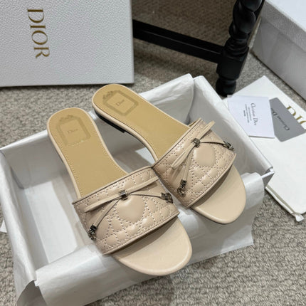 DIOR 26S FLAT MULES IN BEIGE QUILTED LAMBSKIN SILVER HARDWARE