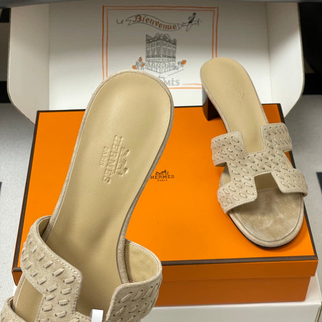 HM 25S ORAN HIGH‑HEEL SANDAL IN BEIGE SUEDE AND LAMBSKIN