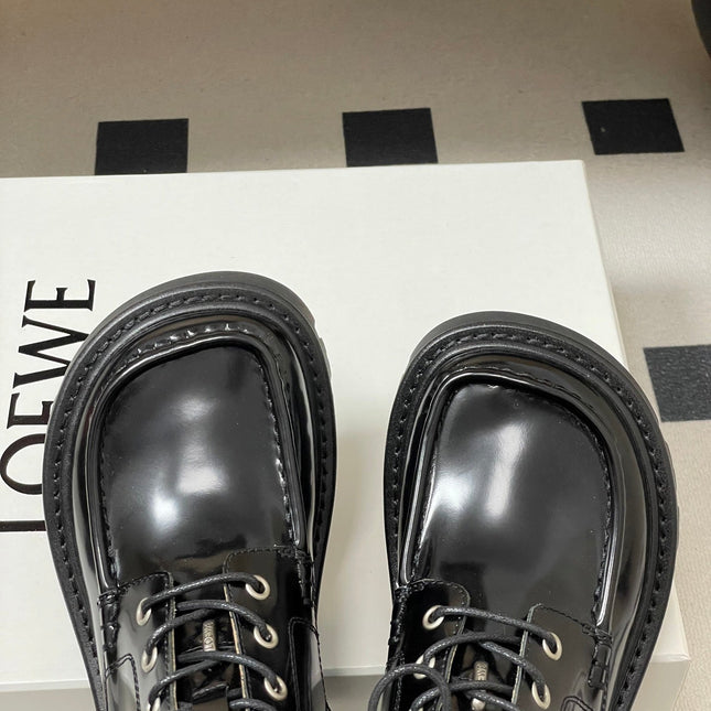 LOEWE 26S ANKLE BOOTS IN BLACK PATENT CALFSKIN