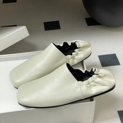 CELINE 26S ELASTIC-BACK FLAT SHOES IN WHITE LAMBSKIN