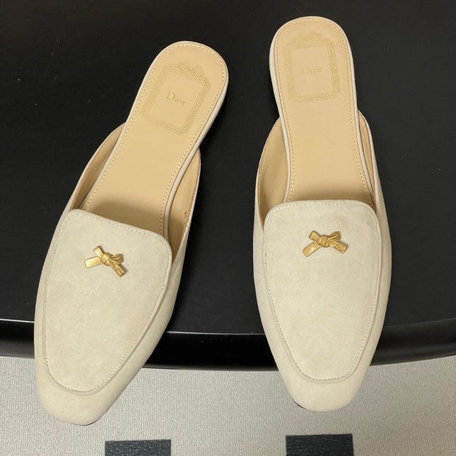 DIOR 26S MULES IN BEIGE SUEDE WITH BOW