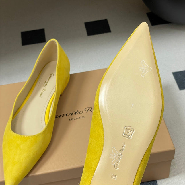 GIANVITO ROSSI 26S FLATS IN YELLOW SUEDE