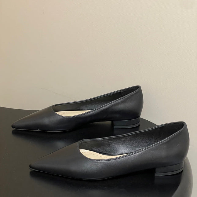 GIANVITO ROSSI 26S FLATS IN BLACK CALFSKIN