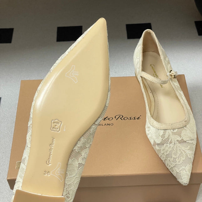 GIANVITO ROSSI 26S MARY JANE IN CREAM WHITE LACE