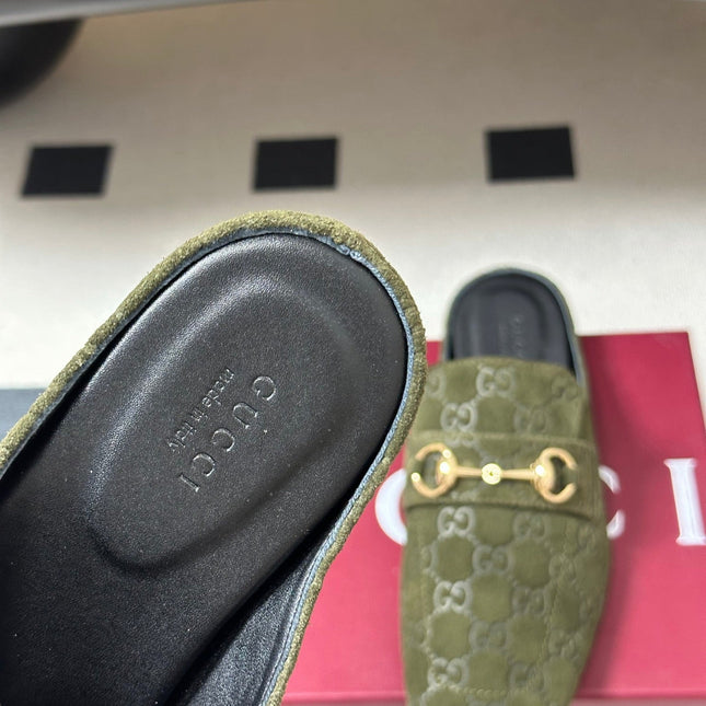 GUCCI 26S HORSEBIT LOAFER MULES IN MOSS GREEN SUEDE