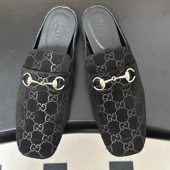 GUCCI 26S HORSEBIT LOAFER MULES IN BLACK SUEDE