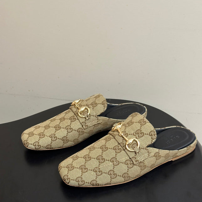 GUCCI 26S HORSEBIT LOAFER MULES IN BEIGE CANVAS