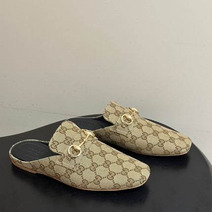 GUCCI 26S HORSEBIT LOAFER MULES IN BEIGE CANVAS