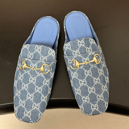 GUCCI 26S HORSEBIT LOAFER MULES IN BLUE DENIM