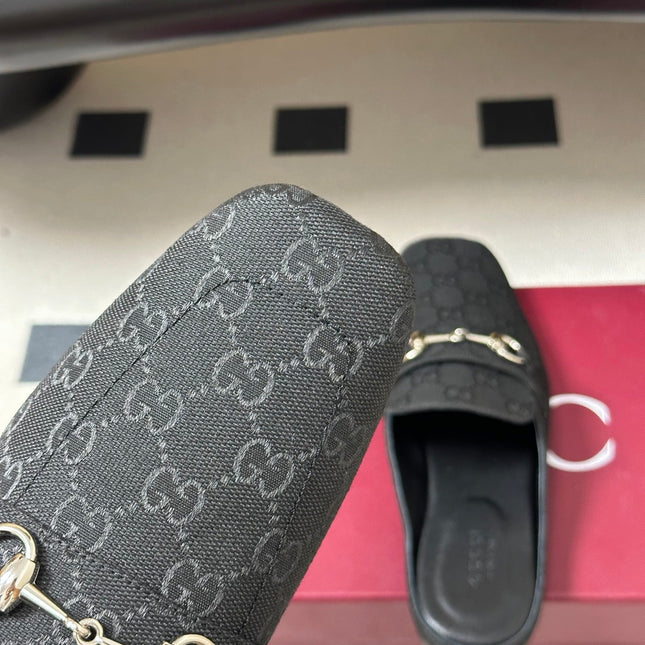 GUCCI 26S HORSEBIT LOAFER MULES IN BLACK CANVAS