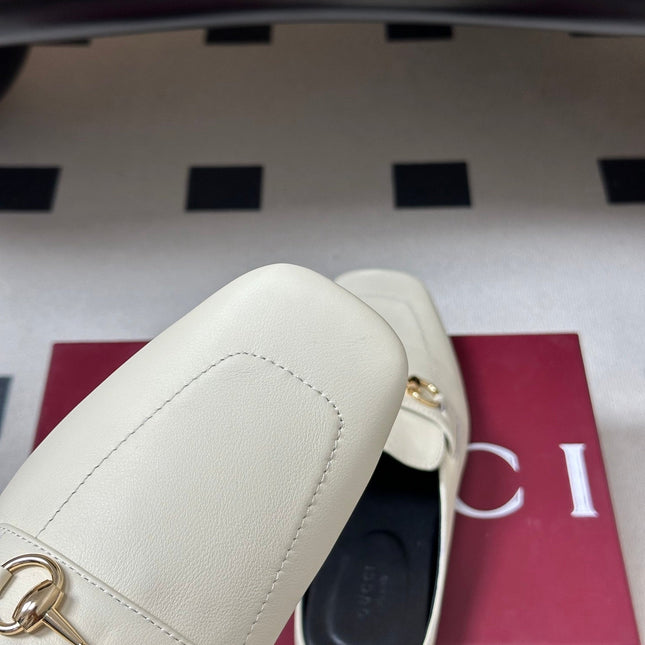 GUCCI 26S HORSEBIT LOAFER MULES IN WHITE CALFSKIN