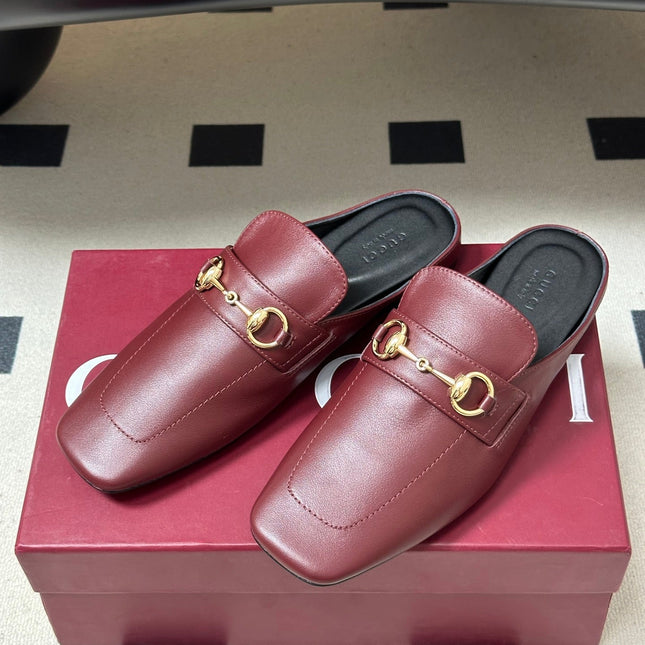GUCCI 26S HORSEBIT LOAFER MULES IN RED CALFSKIN
