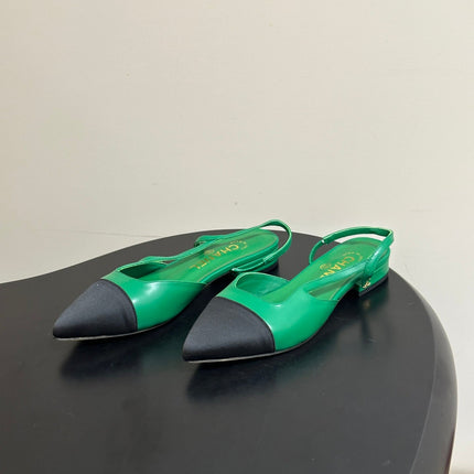 CHANEL 26S POINTED TOE SLINGBACKS IN GREEN LAMBSKIN AND BLACK FABRIC