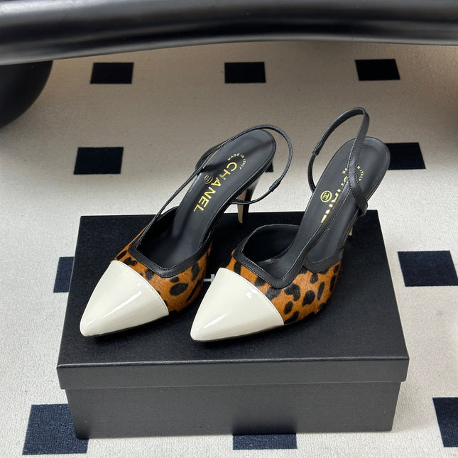 CHANEL 26S POINTED TOE HIGH HEEL SLINGBACKS 85 MM IN BROWN PONY HAIR WITH WHITE TOE