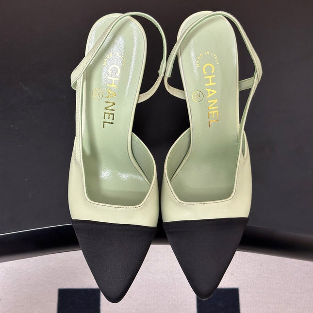 CHANEL 26S POINTED TOE HIGH HEEL SLINGBACKS 85 MM IN PASTEL GREEN LAMBSKIN WITH BLACK TOE