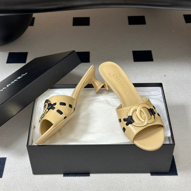 CHANEL 26S HIGH HEEL MULE IN BEIGE LAMBSKIN WITH GOLD TONE CC LOGO