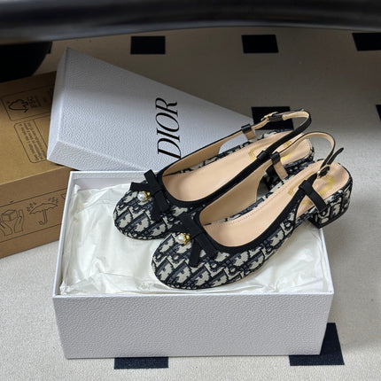 DIOR 26S SLINGBACK PUMPS 35MM IN BLUE DIOR OBLIQUE EMBROIDERED CANVAS WITH BOW