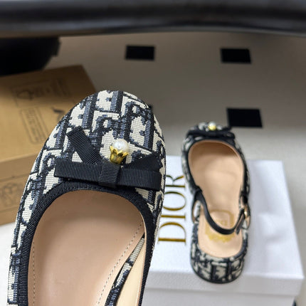 DIOR 26S SLINGBACK PUMPS 35MM IN BLUE DIOR OBLIQUE EMBROIDERED CANVAS WITH BOW