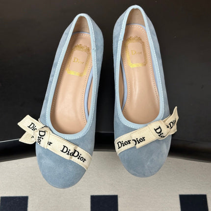 DIOR 26S MARY JANE HIGH HEELS 35MM IN LIGHT BLUE SUEDE WITH WHITE LOGO RIBBON