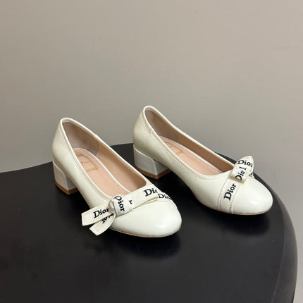 DIOR 26S MARY JANE HIGH HEELS 35MM IN IVORY WHITE CALFSKIN WITH LOGO RIBBON