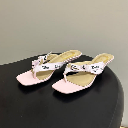 DIOR 26S HIGH-HEEL THONG SANDAL 30MM IN PINK BABY EMBROIDERED CANVAS AND CALFSKIN