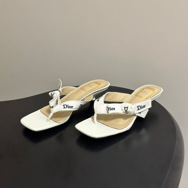 DIOR 26S HIGH-HEEL THONG SANDAL 30MM IN IVORY WHITE EMBROIDERED CANVAS AND CALFSKIN